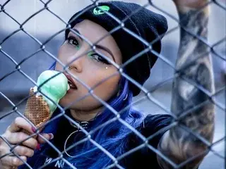 AliceSimpson  live sex cam