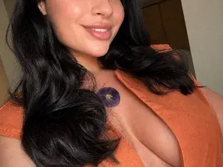 Nathaniela  live sex cam