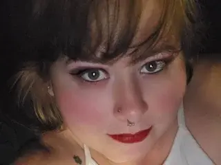 LovenseLexi90  live sex cam