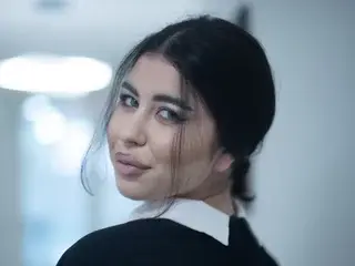 RyvaNoir  live sex cam