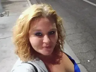 URgoodtime  live sex cam