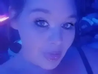 URgoodtime  live sex cam