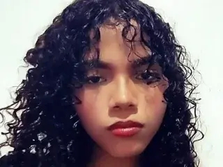 Karo_20y  live sex cam