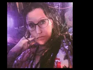 FeralLux33x  live sex cam