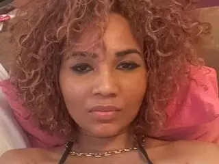 1Ms_Cum_A_Lot  live sex cam