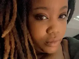 BombshellChasity  live sex cam