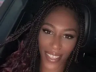 RaunchyRhianna  live sex cam