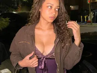 WillowNoir  live sex cam