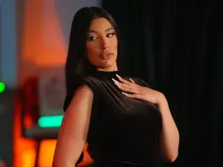 NeraRose  live sex cam
