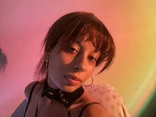 MotherVenus  live sex cam
