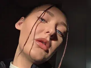 MissRubyRain  live sex cam