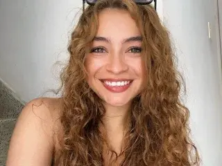 Arianna_Blake  live sex cam