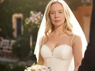 LoveSaraChristine  live sex cam