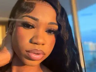 Artistworldd  live sex cam