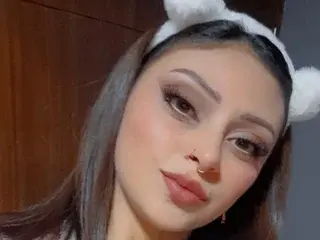 EmmilyWalkerr  live sex cam
