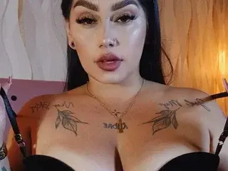 NaomiBraunx  live sex cam