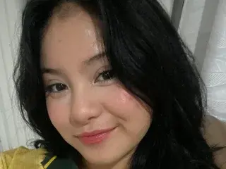 Heidy_pink  live sex cam