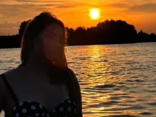 OrangeSunsett  live sex cam