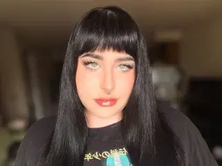 Sugarrrbabyydoll  live sex cam