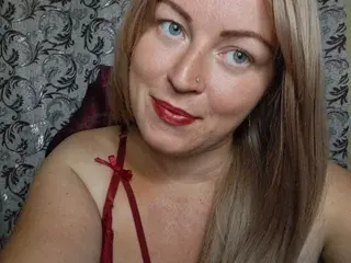 Creativepersonality  live sex cam