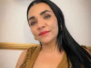 Miss_longina  live sex cam
