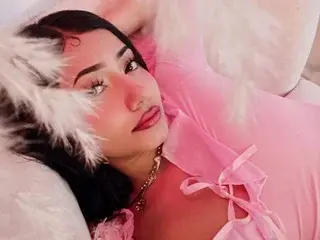 PaulettePetty  live sex cam