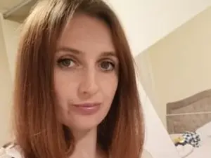 Inuzza82  live sex cam