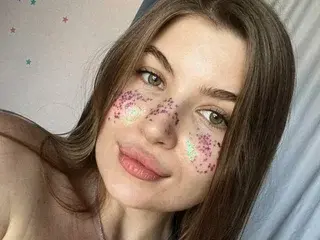 NylonMuse  live sex cam