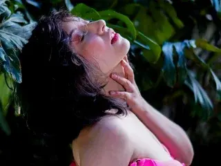 Susan_Monroy  live sex cam