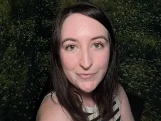 KattCummings  live sex cam