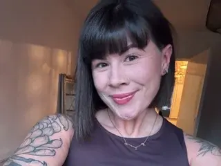 PrincessEden18  live sex cam