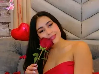 ThaliaGlow  live sex cam