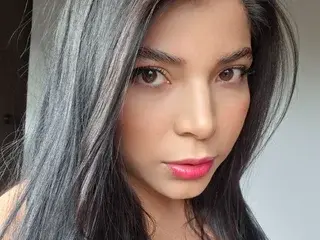 YuliSlobber  live sex cam