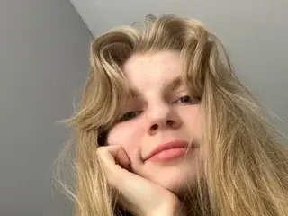 AlissMil  live sex cam
