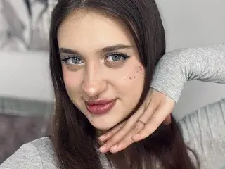 ElenRoux  live sex cam