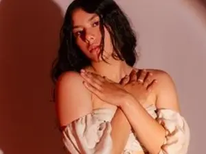 CharlotteCaruso  live sex cam