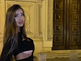 AnisyaGold  live sex cam