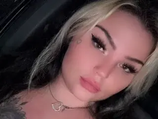 Emo_barbie23  live sex cam