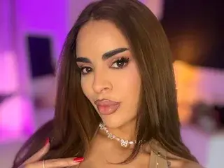 Arabian_Rose  live sex cam
