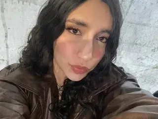 Heidyylove  live sex cam