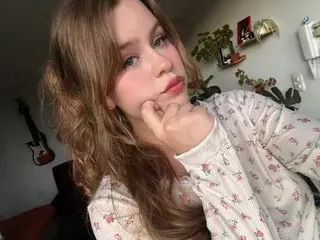 Swankyivy  live sex cam