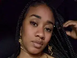 MillyMystique  live sex cam
