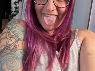 PoppyPrynne  live sex cam