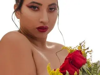Piaf_cute  live sex cam