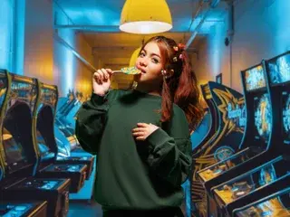 ChristineJonnes  live sex cam