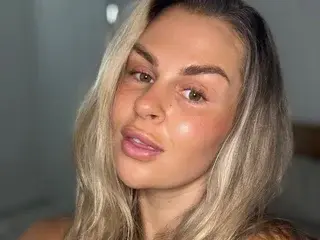 ClaraXVale  live sex cam