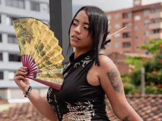ReginaaNoctix  live sex cam