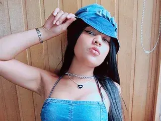 Antonella_Fiore  live sex cam