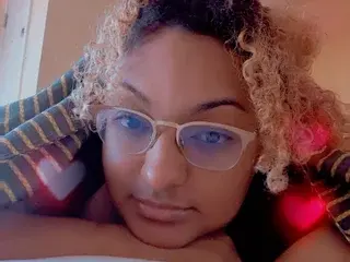 JessicaLavender  live sex cam