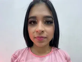 Mulanfetish  live sex cam